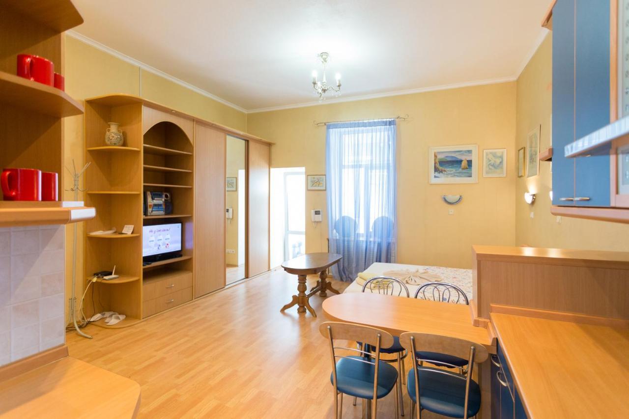 Central Area Apartments Kiev Eksteriør bilde
