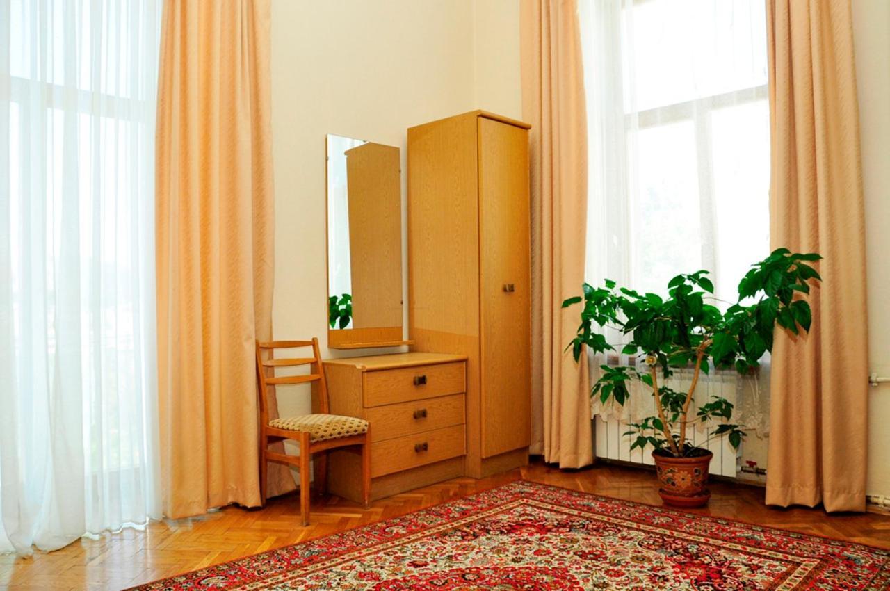 Central Area Apartments Kiev Eksteriør bilde