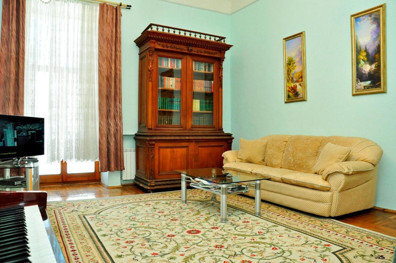 Central Area Apartments Kiev Eksteriør bilde